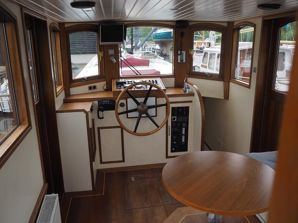 Steuerhaus, Innenausstattung